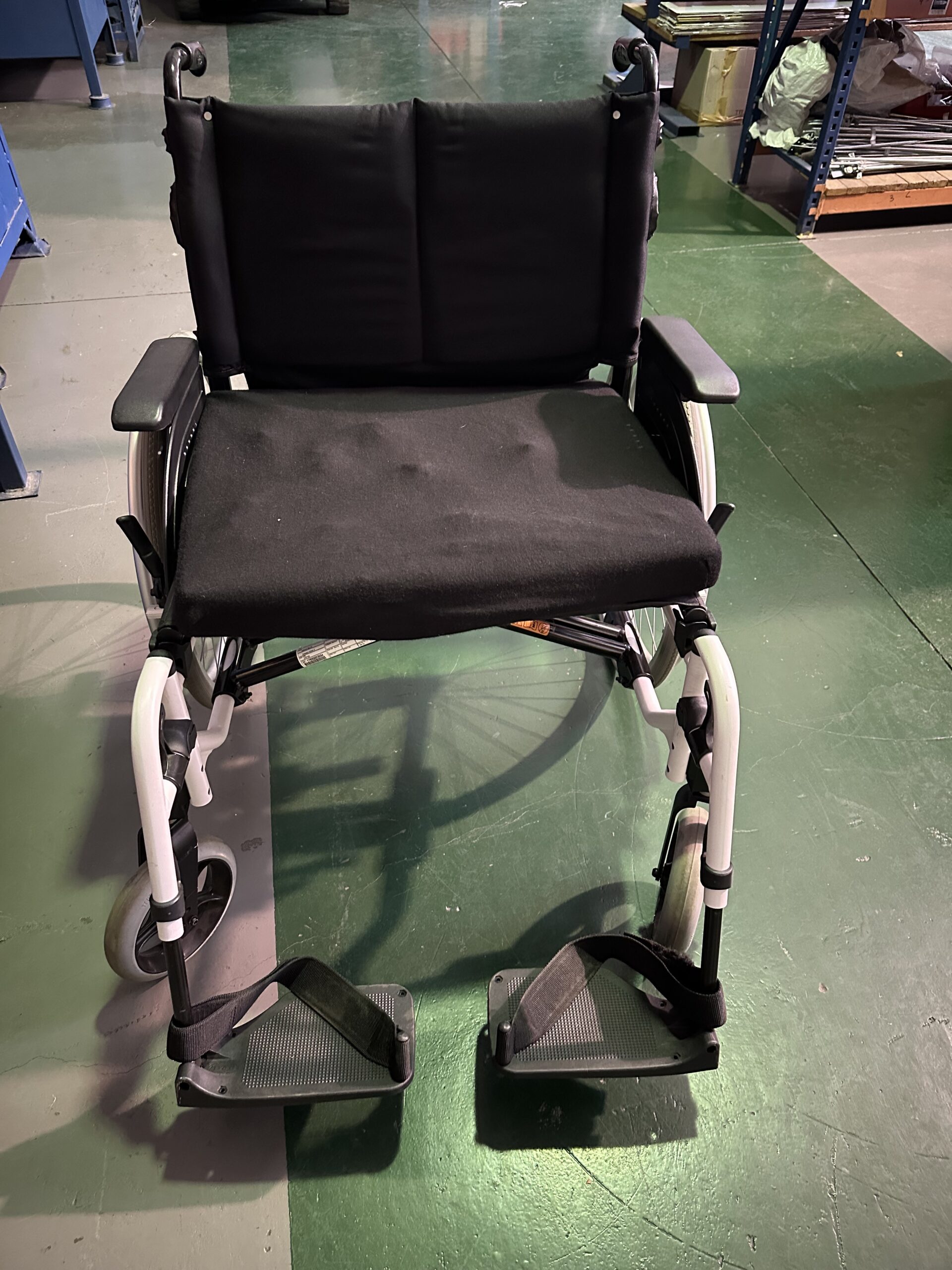 Invacare action4 wheelchair