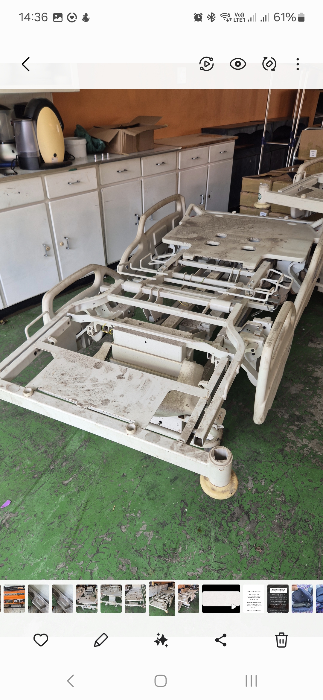 6 x hospital beds