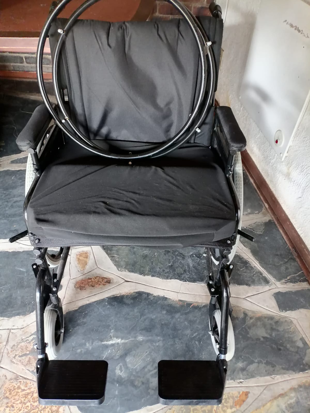 Heavy duty wheelchair for sale