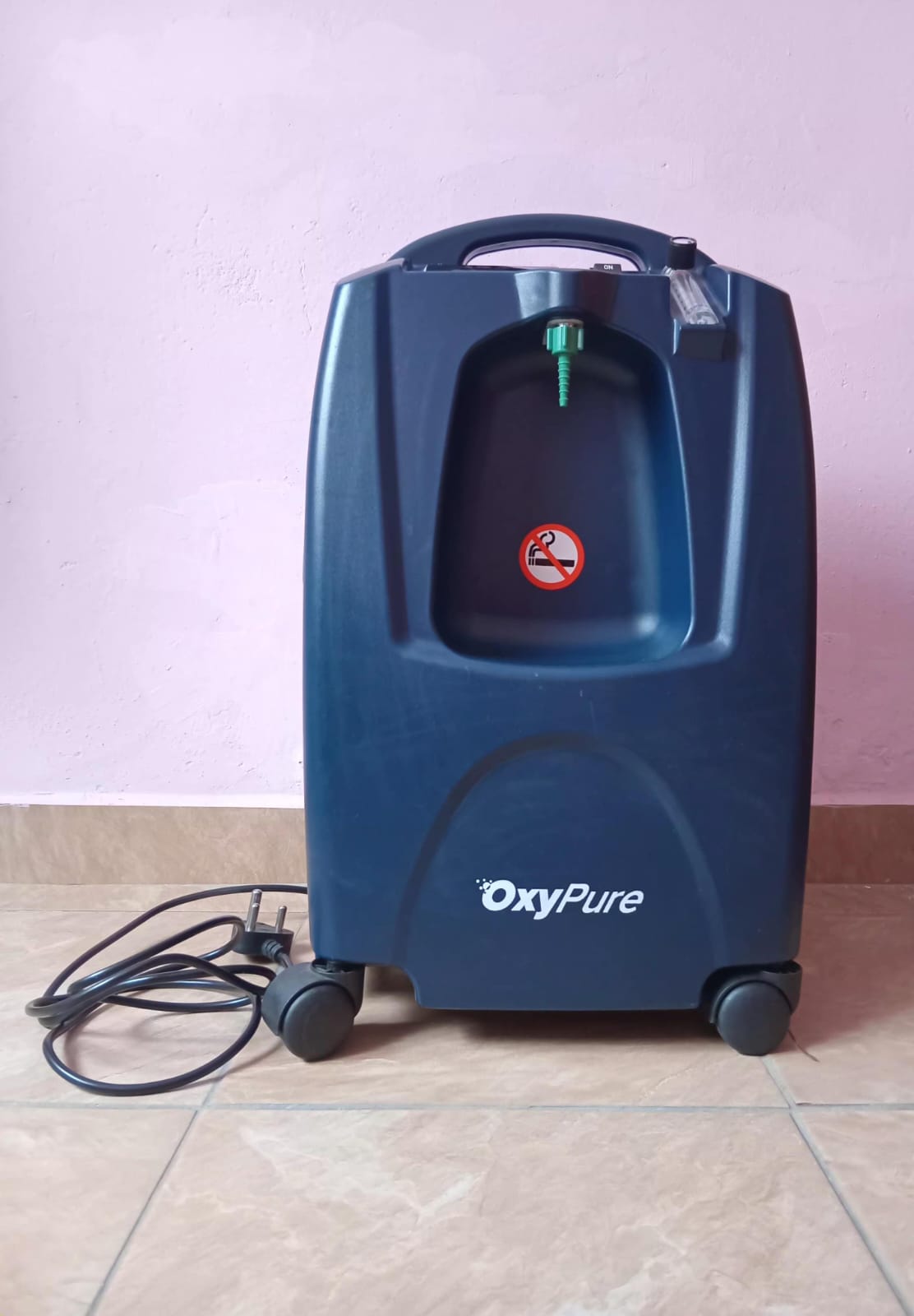 OxyPure 5L Oxygen Concentrator – Almost New (used for only 3 Months)