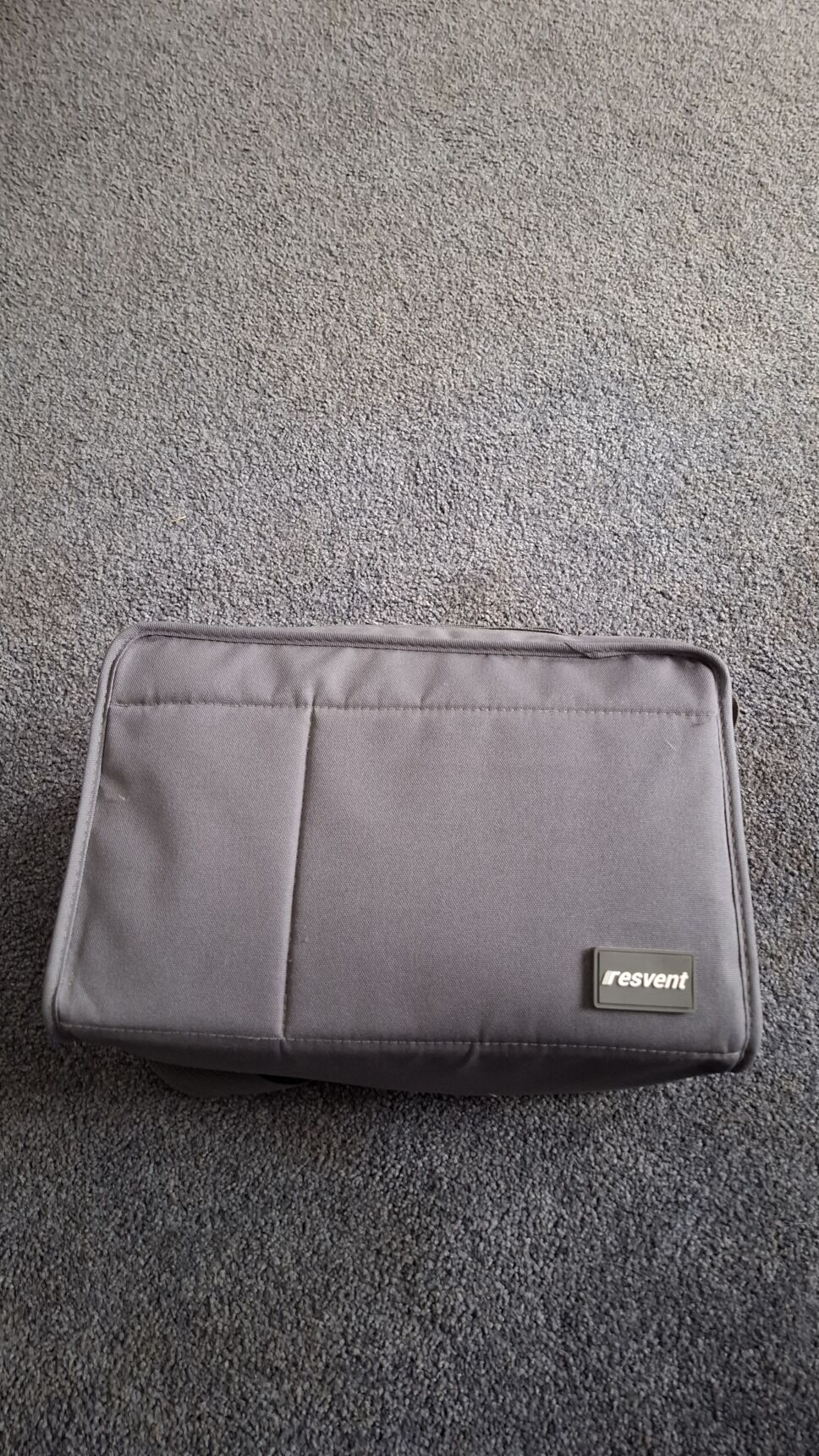 Resvent iBreeze 20A APAP (built in humidifier and travel bag)