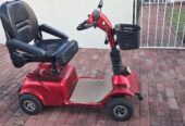 Heavy-duty 4-wheel mobility scooter with 150kg+ capacity, 45km range,