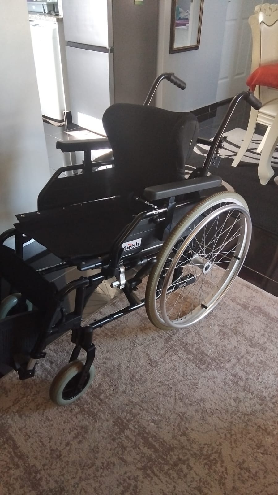 Mobility bed pressure mattress and wheelchair