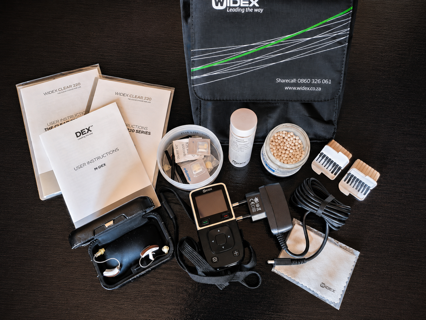 Widex Clear 220 Hearing Aids Pair + M-DEX + Charger + Original