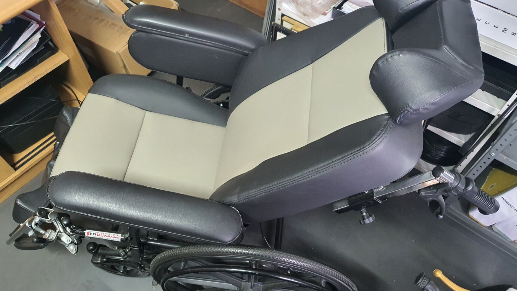 Endura Ultra mobility wheel chair