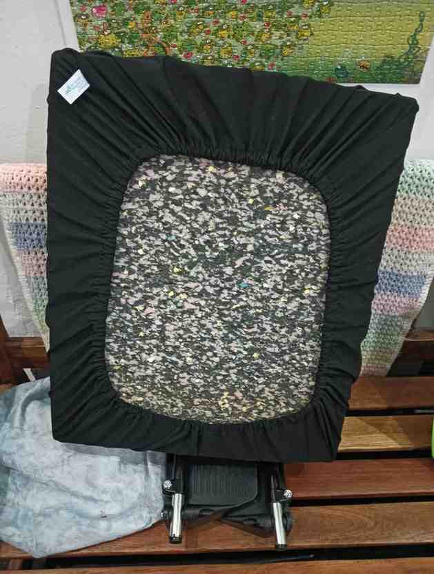 Bariatric Wheelchair 56×45 with Cusion (CE Mobility, BR56X45U)