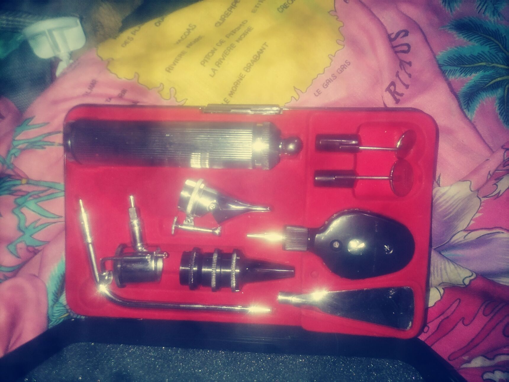 Medical Otoscope Ear Exam Kit – Great Condition!