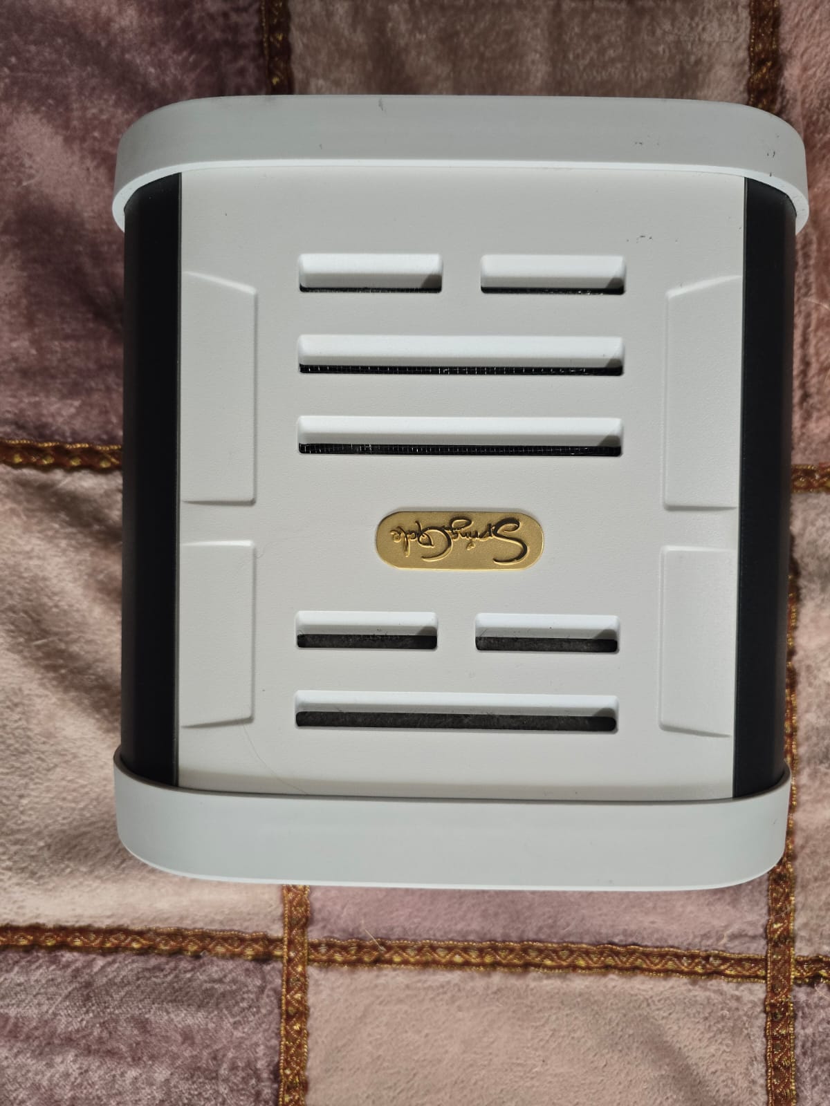 Portable oxygen concentrator machine (Lovego SG02 5lt)