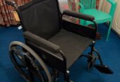Heavy duty wheelchair – excellent condition