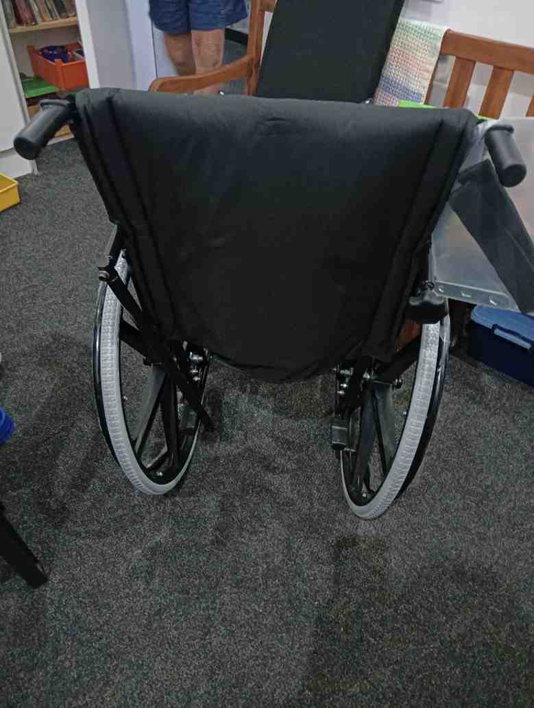 Bariatric Wheelchair 56×45 with Cusion (CE Mobility, BR56X45U)