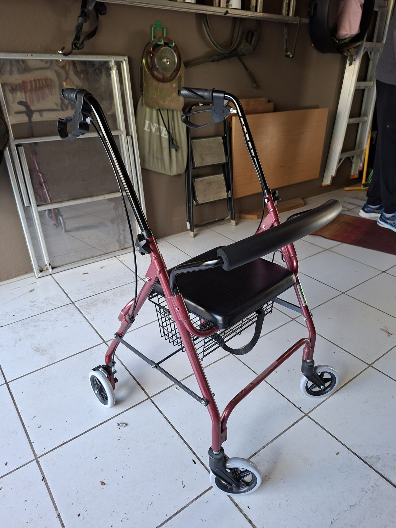 Rollater Walker with Seat & Basket