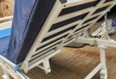 I am selling a hospital 3 tier matras ONLY,NOT THE 1.9m X 90cm X 120mm