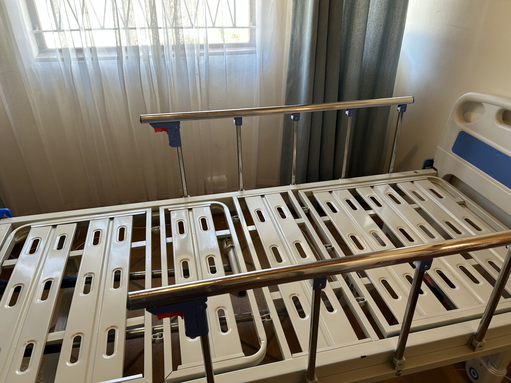 Two crank hospital bed with waterproof mattress