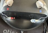 Oticon Zircon 1 miniRITE R Rechargeable Hearing Aids – Complete Kit