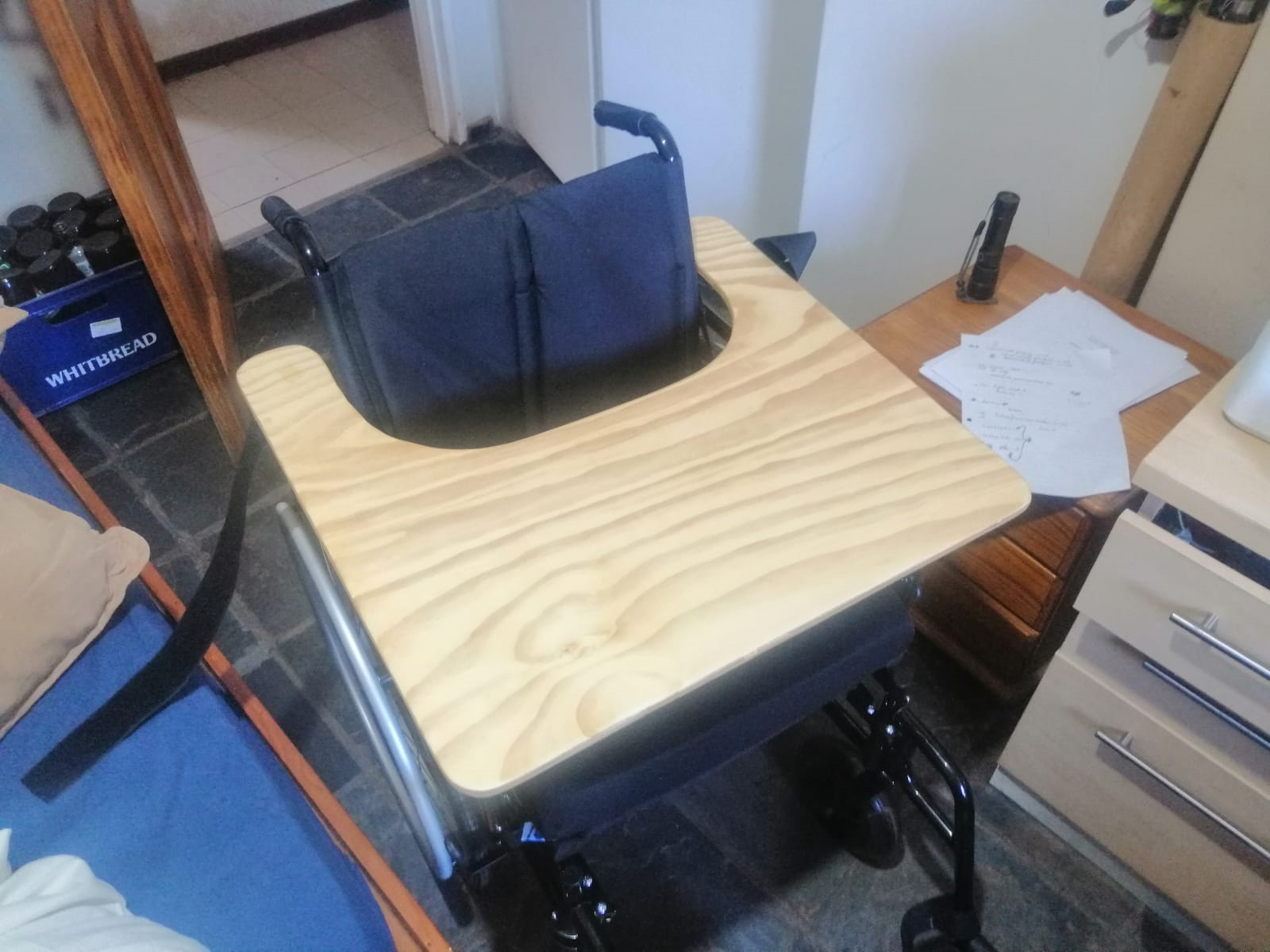 CE Lightweight Wheelchair 18